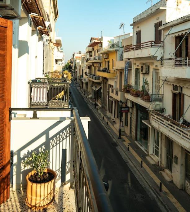 Апартаменты Olvia A Breath Away From Old Town Center Ретимно Экстерьер фото